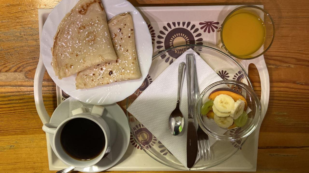 Halvat Guesthouse Сараево Екстериор снимка