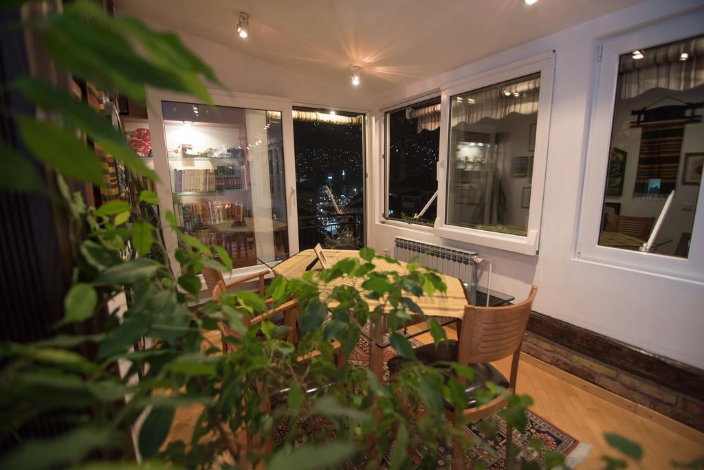 Halvat Guesthouse Сараево Екстериор снимка