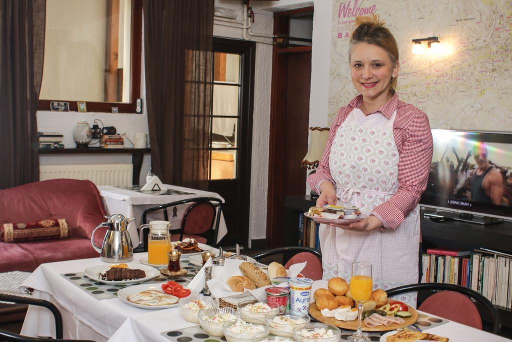 Halvat Guesthouse Сараево Екстериор снимка